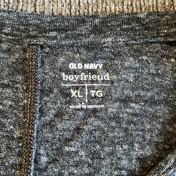 Old Navy Boyfriend Tee - Picture 2 of 4
